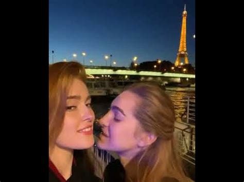 french kissing lesbian